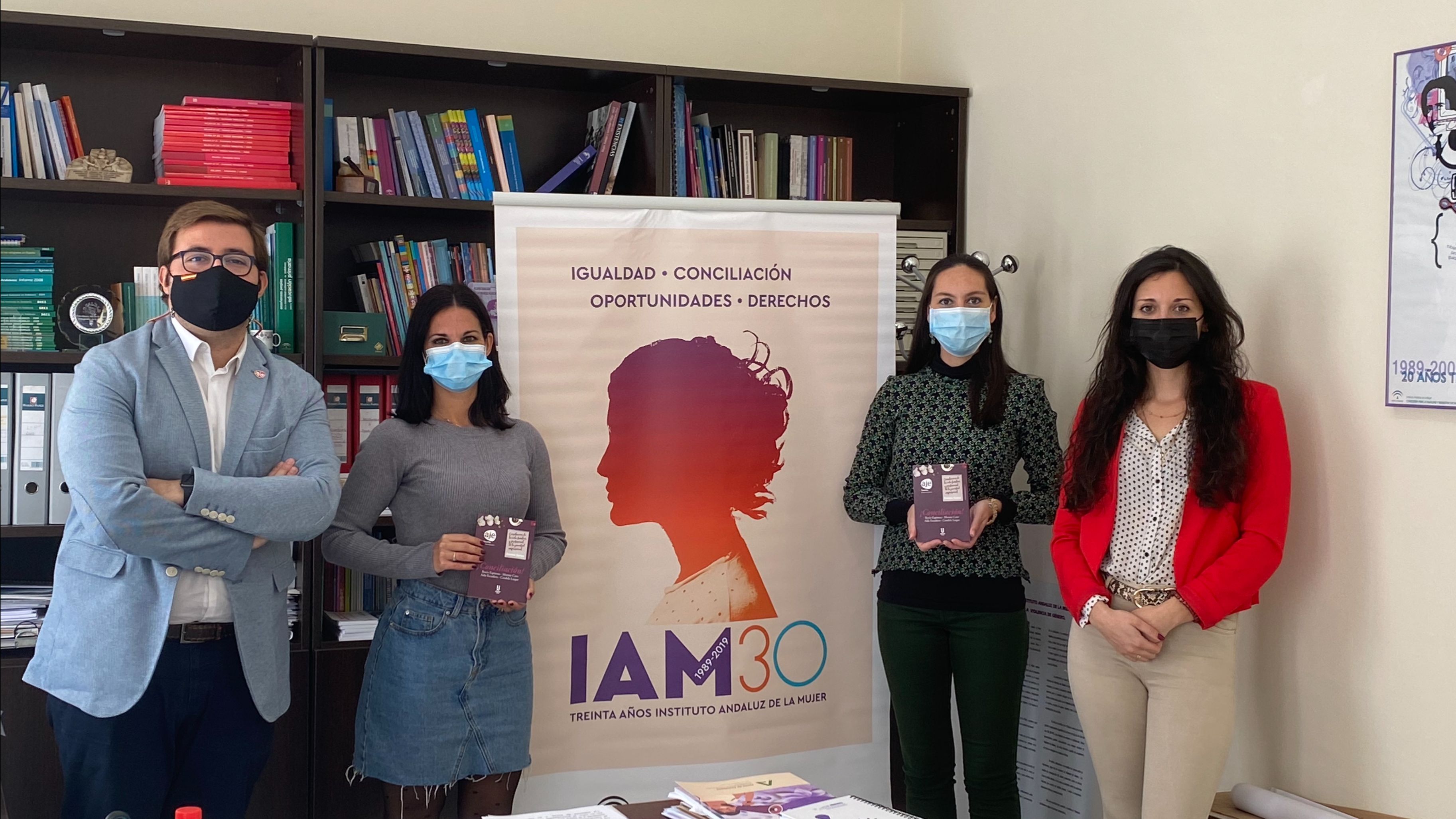 REUNIÓN CON EL INSTITUTO ANDALUZ DE LA MUJER - AJE Sevilla